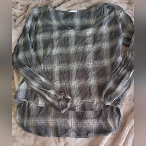 Olive Green/White Plaid, Long Sleeve, Soft V-neck Top-dash Ladies Size Medium